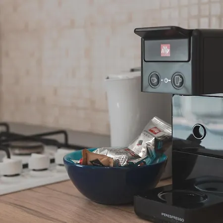 דירה Free Wifi & Netflix Roiano Elegant *