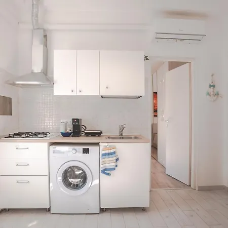 Free Wifi & Netflix Roiano Elegant *